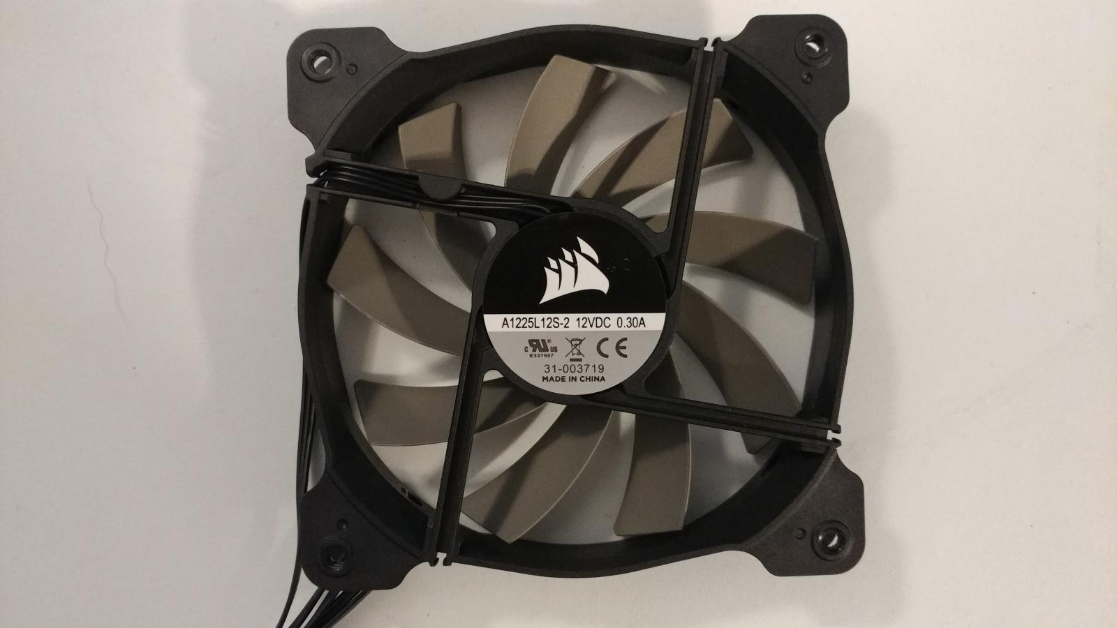 For sale Corsair 140mm and 120mm Fans